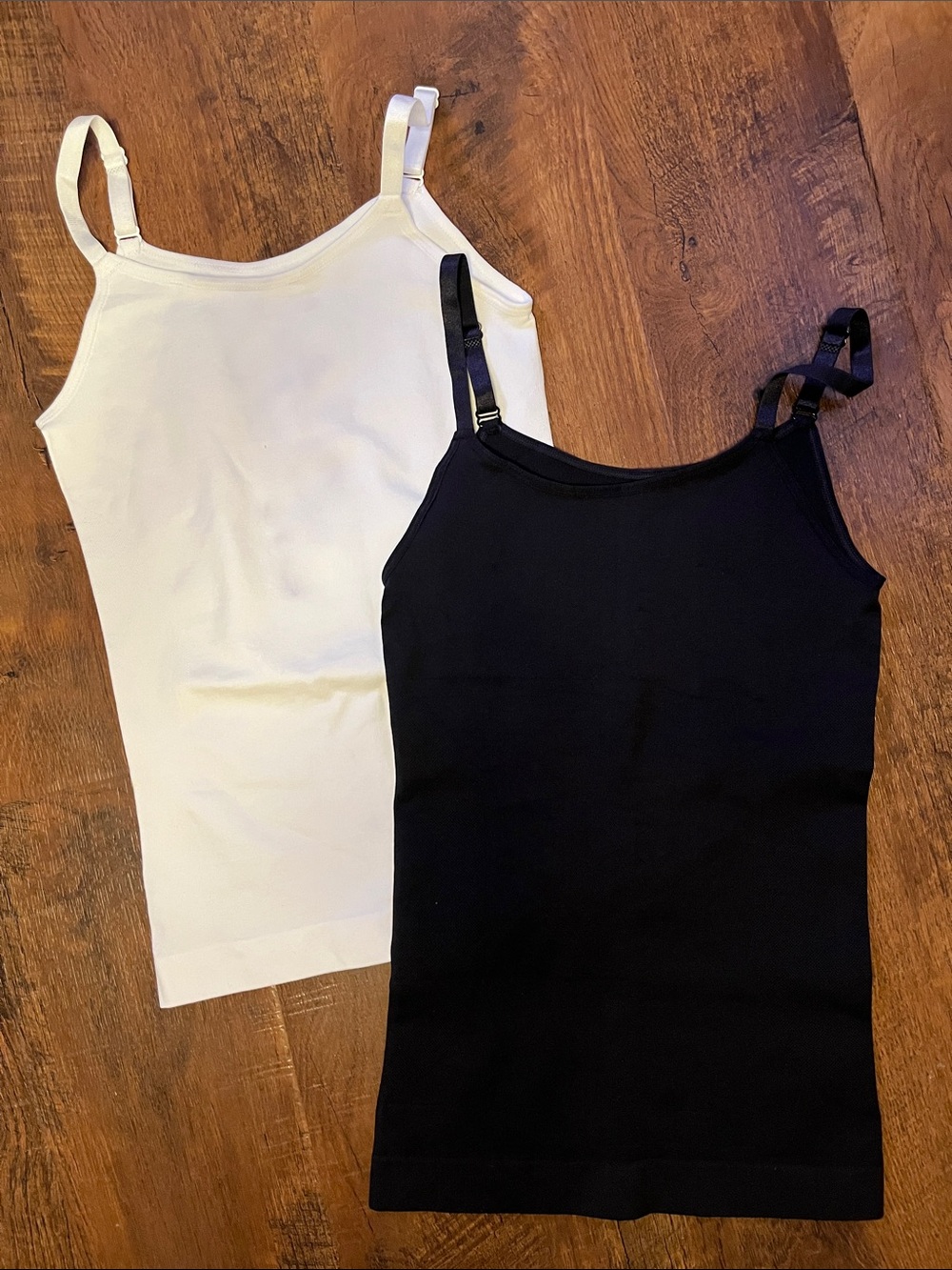 Black & White Seamless Camisole Tanks - Set of 2